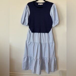 Revolve English factory Women’s Navy & Light Blue Striped Tiered Dress medium
